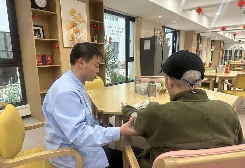 1738803963166102.jpg 4.jpg